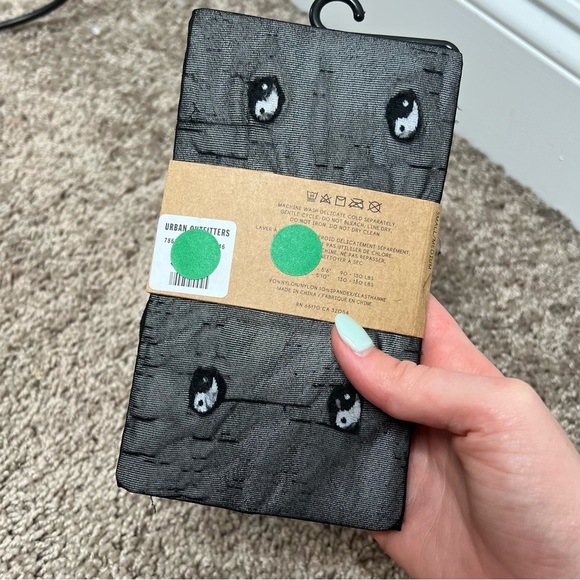 NWT Urban Outfitters Yin Yang Stockings - Picture 3 of 3